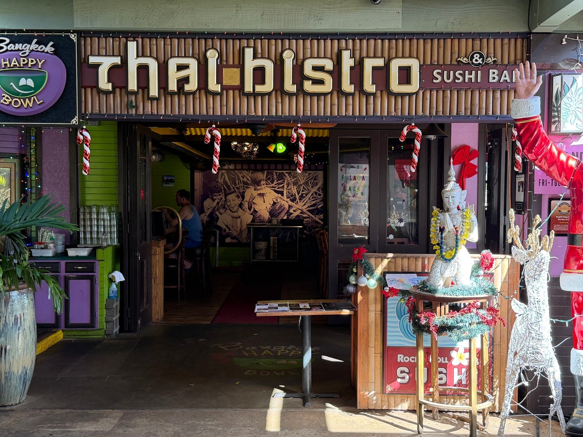 Bangkok Happy Bowl and Sushi Bar Kicks Off May with Nightly Live Hawaiian Music