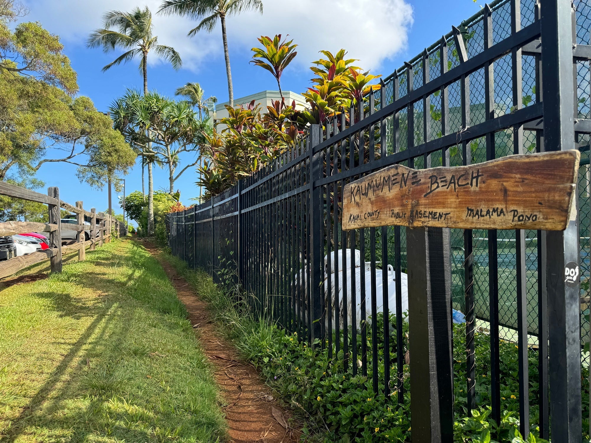 Hideaways Trail Closed