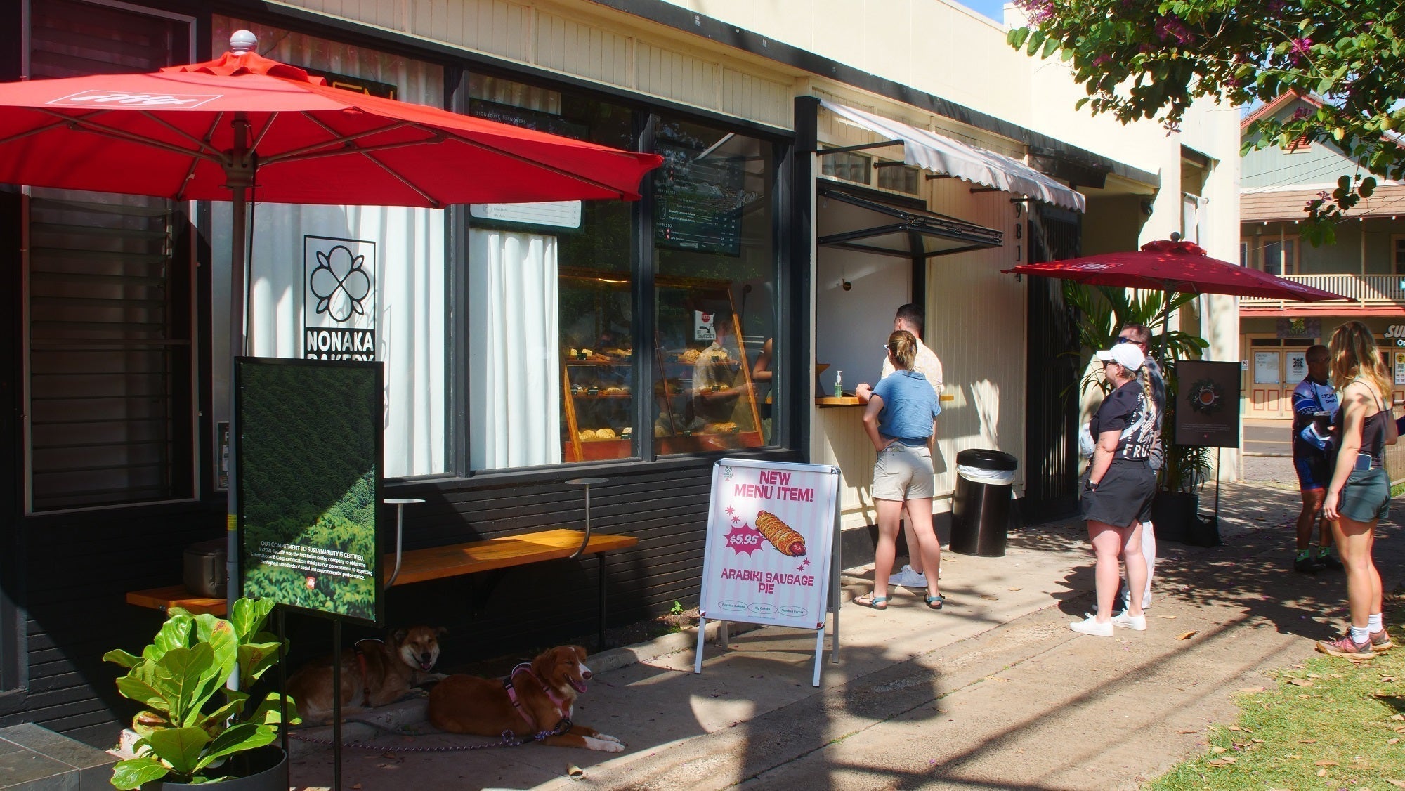 Nonaka Bakery Celebrates Grand Opening in Waimea